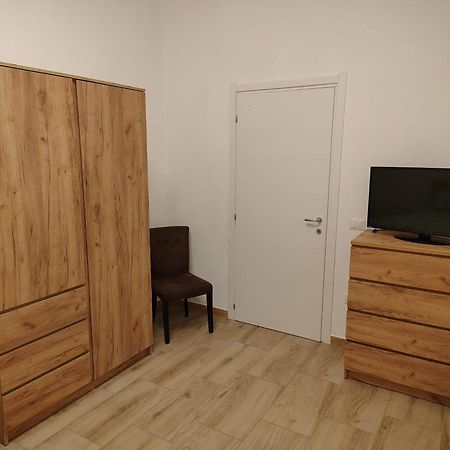 Casa Emma Apartment Cabras Ngoại thất bức ảnh
