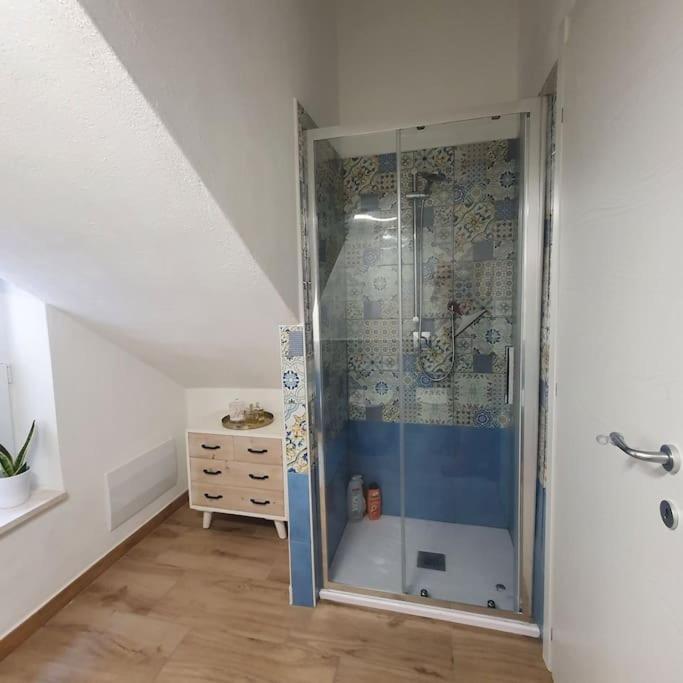 Casa Emma Apartment Cabras Ngoại thất bức ảnh