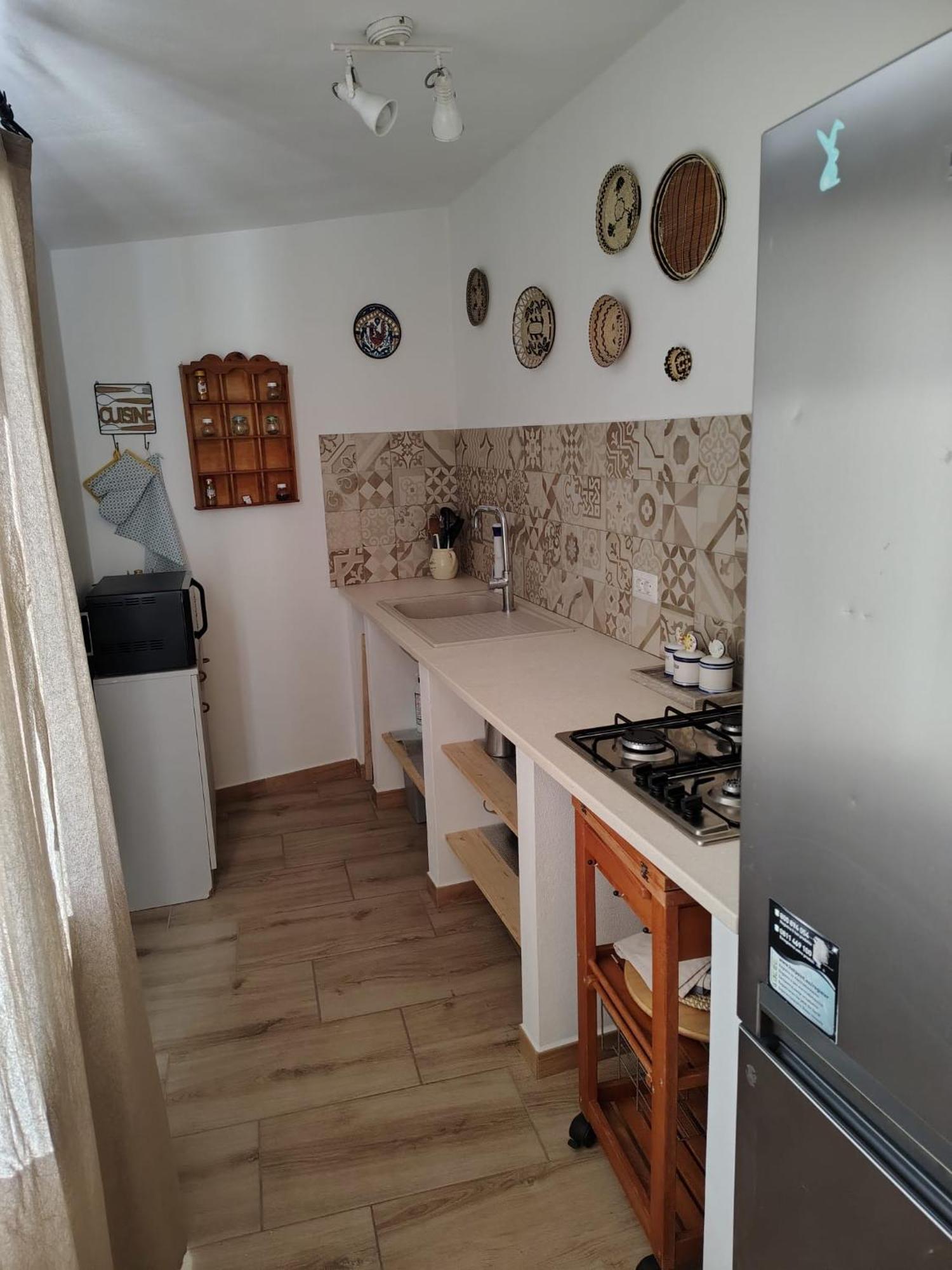 Casa Emma Apartment Cabras Ngoại thất bức ảnh